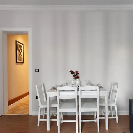 Elegant 2br - Balcony - Near Metro - şişli Daire
